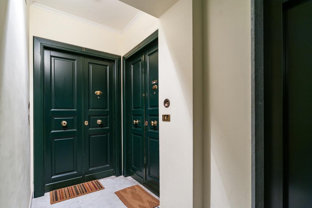 Tridomus Apartment - Mecenate 77 Рим Екстериор снимка